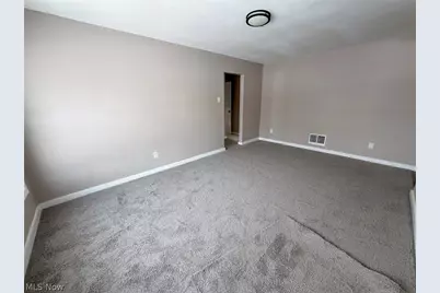 58 Rutledge Drive, Youngstown, OH 44505 - Photo 9