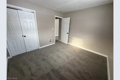 58 Rutledge Drive, Youngstown, OH 44505 - Photo 11