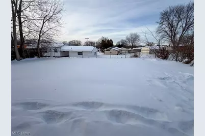 58 Rutledge Drive, Youngstown, OH 44505 - Photo 3