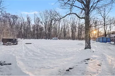 9672 Whippoorwill Road, Diamond, OH 44412 - Photo 17