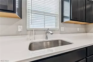 4497 Bellow Dr, Lorain, OH 44053 - Photo 15