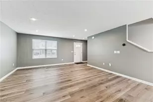 4497 Bellow Dr, Lorain, OH 44053 - Photo 3