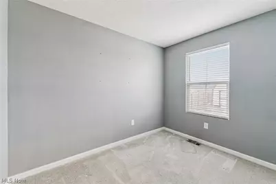 4497 Bellow Drive, Lorain, OH 44053 - Photo 21