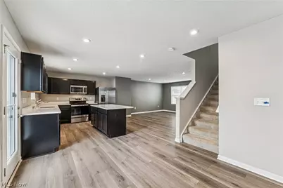 4497 Bellow Drive, Lorain, OH 44053 - Photo 17