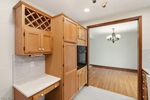 2665 Oak Park Blvd, Cuyahoga Falls, OH 44221 - Photo 19