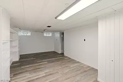 2665 Oak Park Boulevard, Cuyahoga Falls, OH 44221 - Photo 33