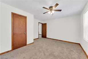 1923 W 77th St, Loveland, OH 44102 - Photo 9