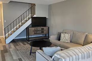 8104 Puritan Dr, Mentor, OH 44060 - Photo 3