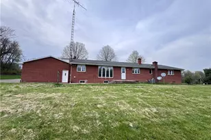 8615 Eberhart Road NE, Dover, OH 44622 - Photo 37