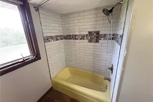8615 Eberhart Road NE, Dover, OH 44622 - Photo 13