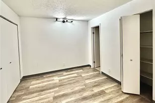 1900 Grove Ct, Loveland, OH 44113 - Photo 3