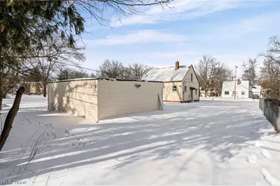 19608 Kings Highway, Warrensville Heights, OH 44122 - Photo 33