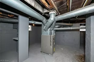 443 W Thornton Street W, Akron, OH 44307 - Photo 31