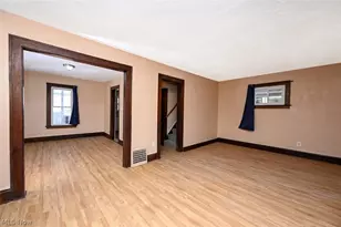 443 W Thornton Street W, Akron, OH 44307 - Photo 5