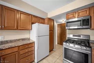 1105 Canyon View Rd, Northfield, OH 44067 - Photo 11