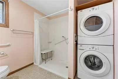 1709 Edmar Street, Louisville, OH 44641 - Photo 31