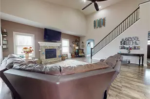 11931 Walton Cir NW, Uniontown, OH 44685 - Photo 15