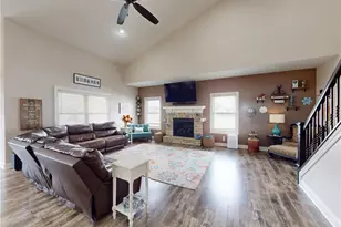 11931 Walton Cir NW, Uniontown, OH 44685 - Photo 5