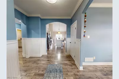 11931 Walton Circle NW, Uniontown, OH 44685 - Photo 7