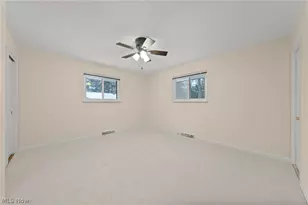 5229 Evergreen Dr, North Olmsted, OH 44070 - Photo 41