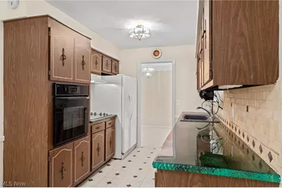 5229 Evergreen Drive, North Olmsted, OH 44070 - Photo 21