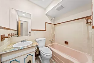5229 Evergreen Dr, North Olmsted, OH 44070 - Photo 31