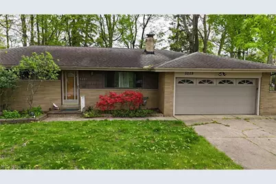 5229 Evergreen Drive, North Olmsted, OH 44070 - Photo 1