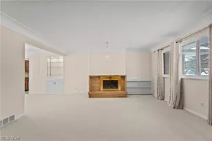 5229 Evergreen Dr, North Olmsted, OH 44070 - Photo 19