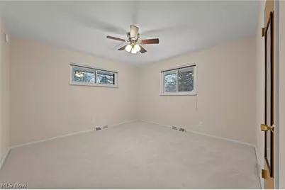 5229 Evergreen Drive, North Olmsted, OH 44070 - Photo 39