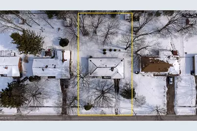 5229 Evergreen Drive, North Olmsted, OH 44070 - Photo 13