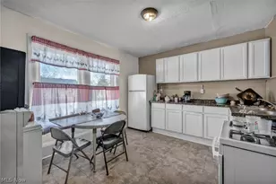 2127 W 100th St, Loveland, OH 44102 - Photo 17