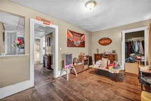 2127 W 100th St, Loveland, OH 44102 - Photo 21