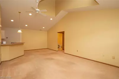 1377 Tylers Mill Lane NE, Massillon, OH 44646 - Photo 7