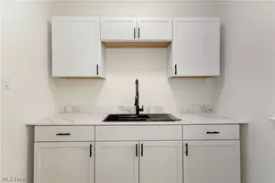 12808 Beachwood Ave, Loveland, OH 44105 - Photo 17