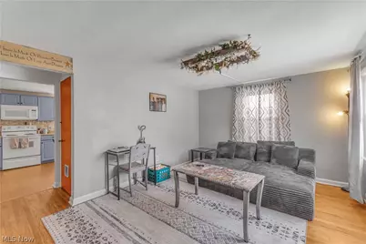 119 Cayuga Avenue NW, Canton, OH 44708 - Photo 3