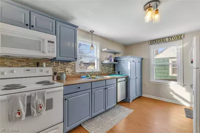 119 Cayuga Avenue NW, Canton, OH 44708 - Photo 7