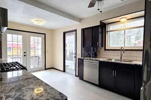 2407 Southway St SW, Massillon, OH 44646 - Photo 15