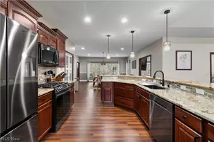 5247 Birchmont Ave SW, Canton, OH 44706 - Photo 13