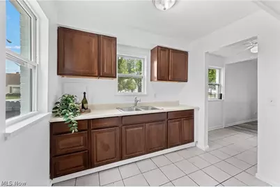 643 E 261st Street, Euclid, OH 44132 - Photo 11