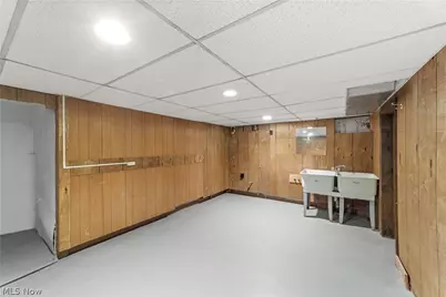 2584 Babcock Road, Hinckley, OH 44233 - Photo 33