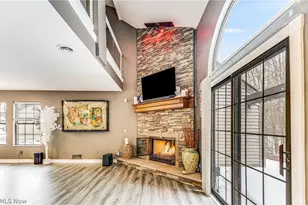 4032 St Andrews Ct, Canfield, OH 44406 - Photo 5