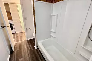 24 Washington Square, Euclid, OH 44143 - Photo 9