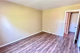 24 Washington Square, Euclid, OH 44143 - Photo 7