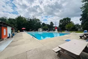 9552 Fernwood Dr, Olmsted Falls, OH 44138 - Photo 19