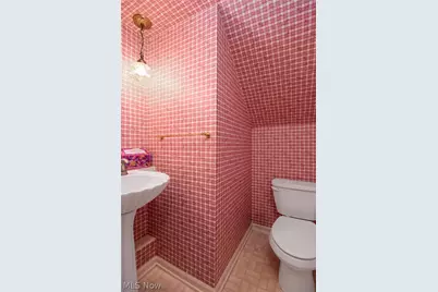 1605 Chapman Way #14, Grandview Heights, OH 44147 - Photo 15