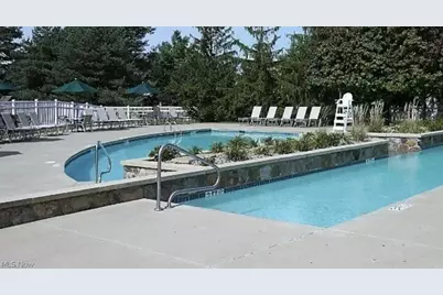 1605 Chapman Way #14, Grandview Heights, OH 44147 - Photo 31