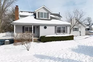 1605 Chapman Way, Grandview Heights, OH 44147 - Photo 1