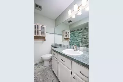 1605 Chapman Way #14, Grandview Heights, OH 44147 - Photo 17