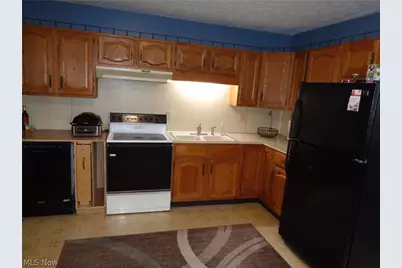 3843 Roosevelt Avenue NE, Canton, OH 44705 - Photo 7