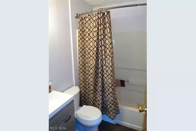 3843 Roosevelt Avenue NE, Canton, OH 44705 - Photo 9